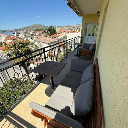 Lux With Amazing Scenery Apartment